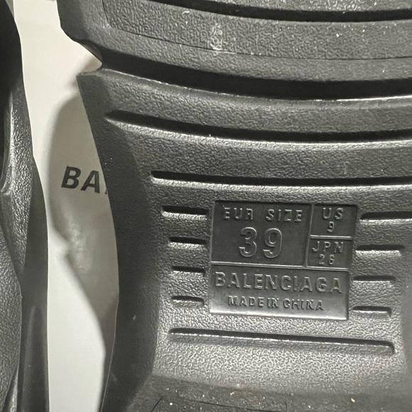 Balenciaga Black Women's Sandals - Picture 5 of 10